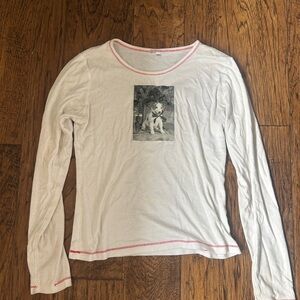White Long Sleeve Graphic Tee with Puppy Motif